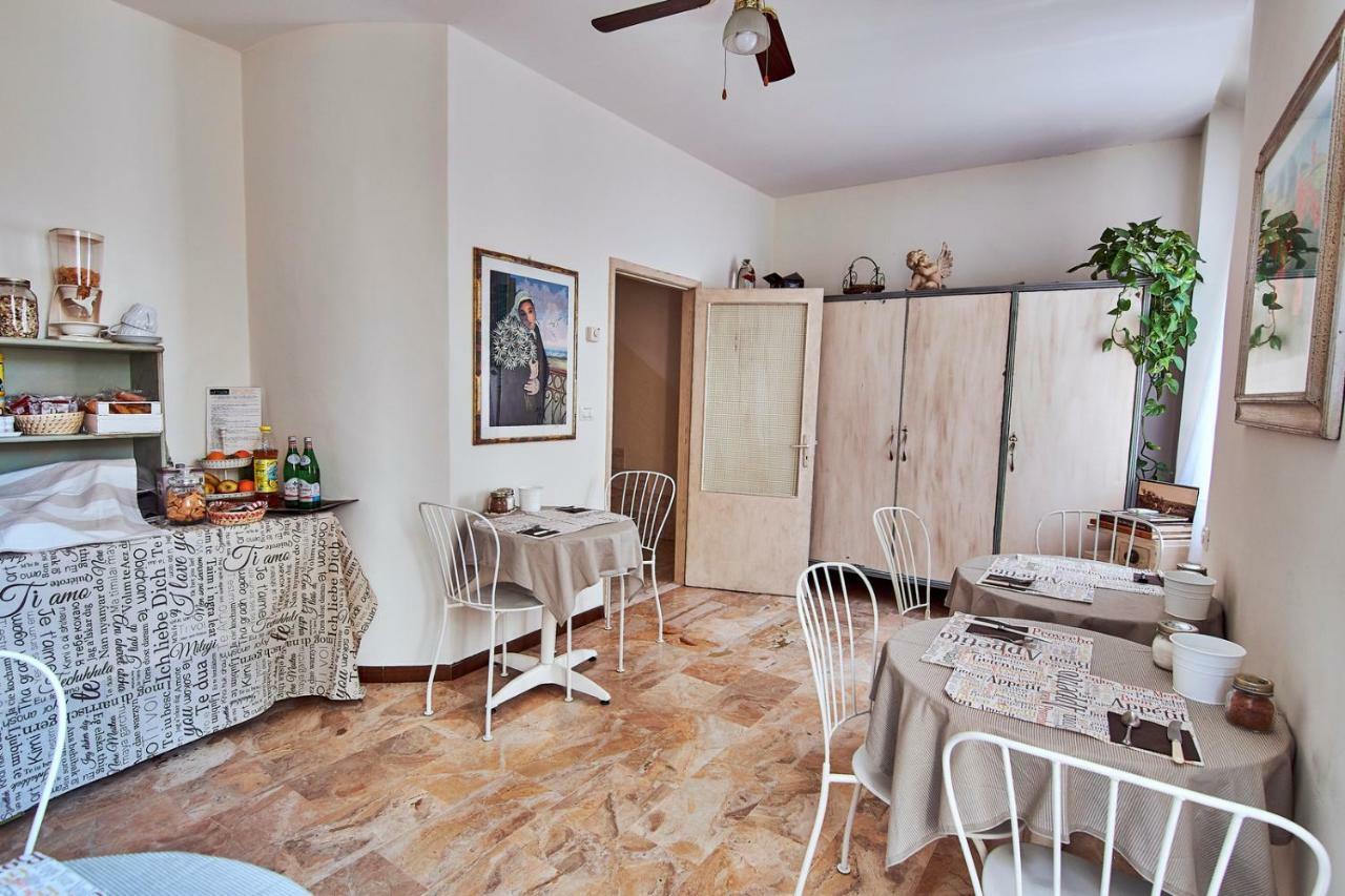 B&B Del Castello San Benedetto del Tronto Extérieur photo