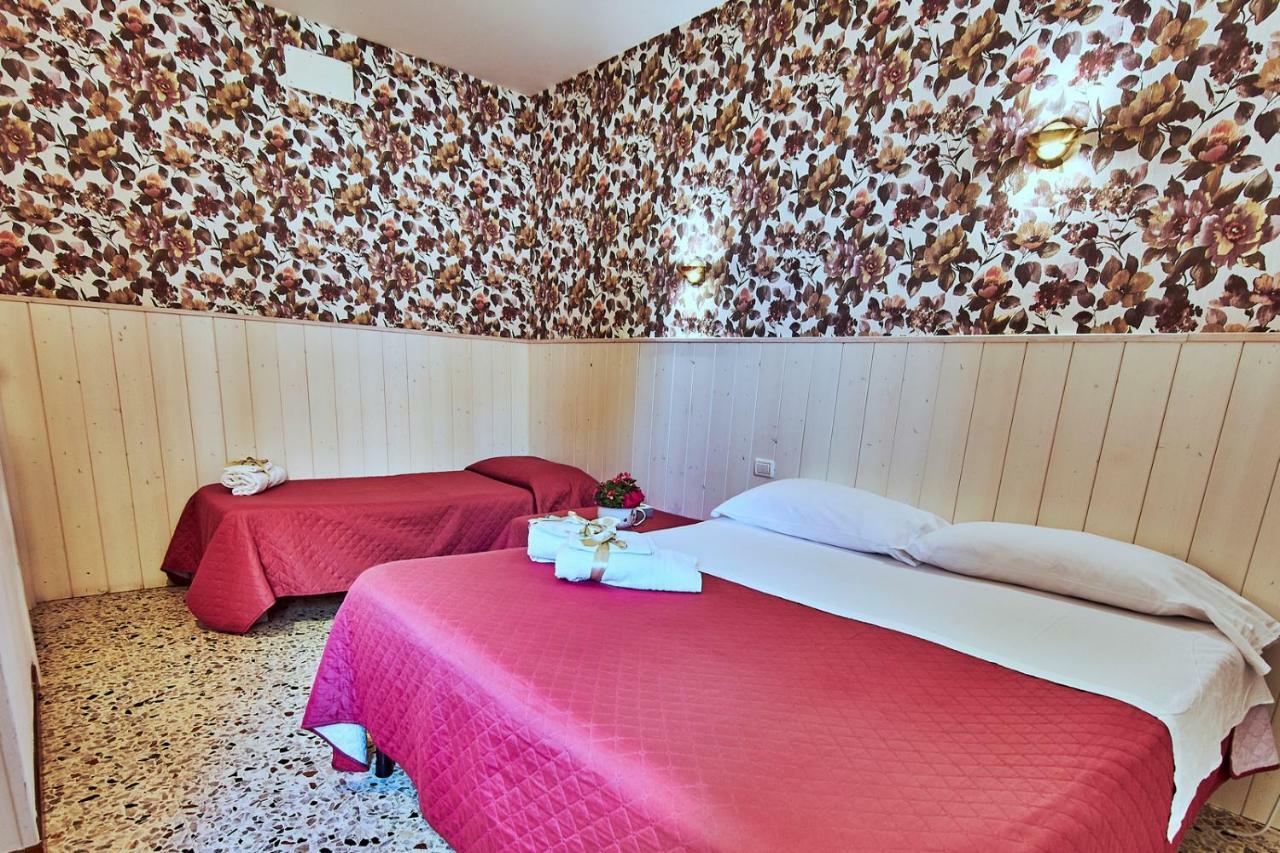 B&B Del Castello San Benedetto del Tronto Extérieur photo