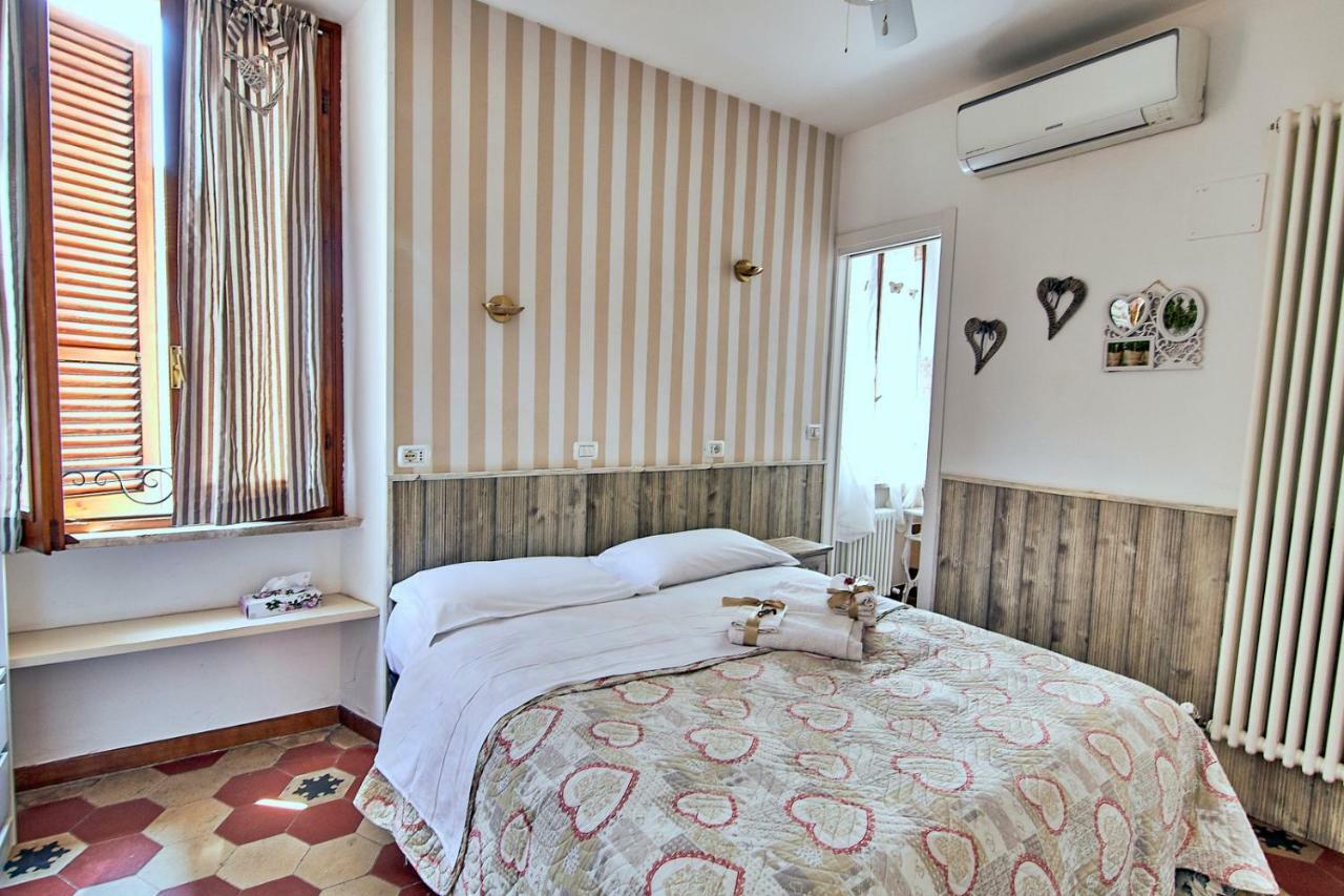 B&B Del Castello San Benedetto del Tronto Extérieur photo