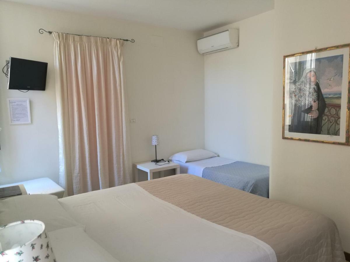 B&B Del Castello San Benedetto del Tronto Extérieur photo